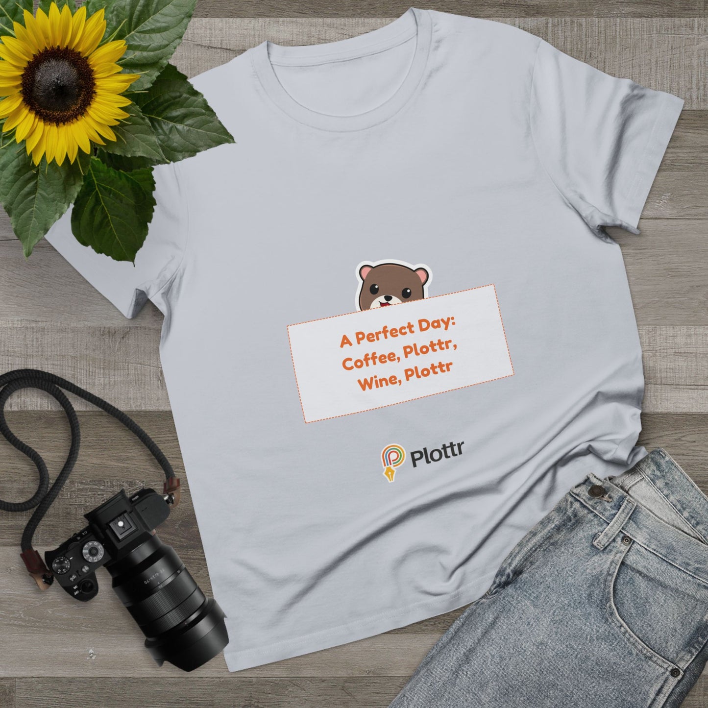 Women’s Hiding Otter Maple Tee - A Perfect Day